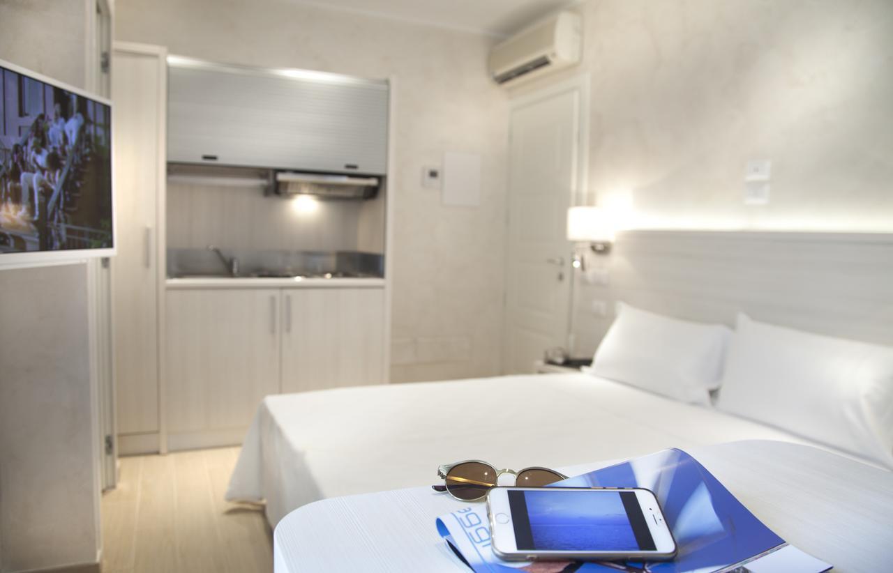 רימיני Marina Beach Suite Hotel מראה חיצוני תמונה